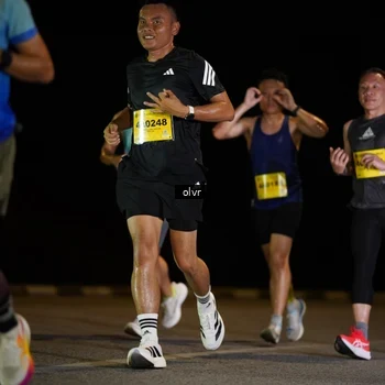 Runner Photo 2799948