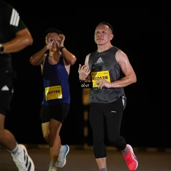 Runner Photo 2800033