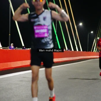 Runner Photo 2800039