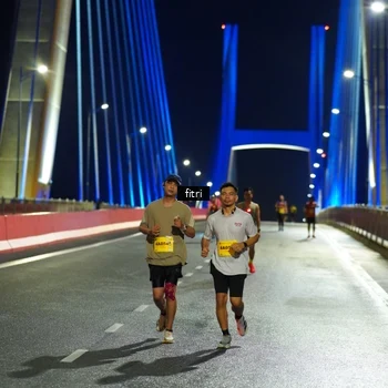 Runner Photo 2800110