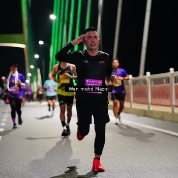 Runner Photo 2800535