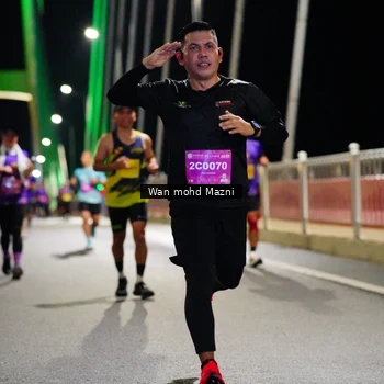 Runner Photo 2800548