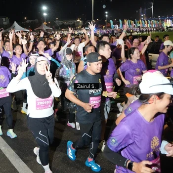 Runner Photo 2800575