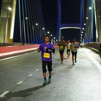 Runner Photo 2800700