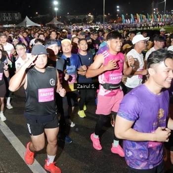 Runner Photo 2800779