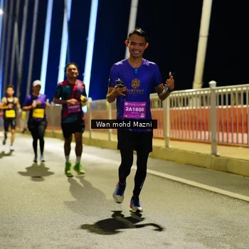 Runner Photo 2800898