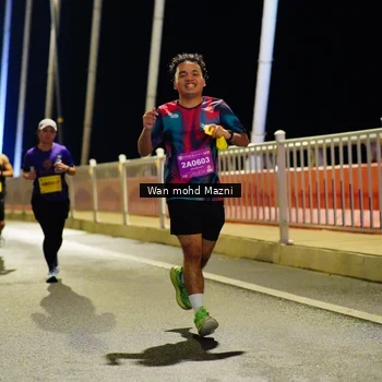 Runner Photo 2800980