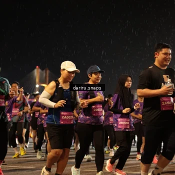 Runner Photo 2801005