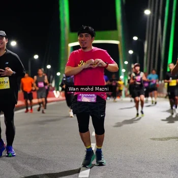 Runner Photo 2801053