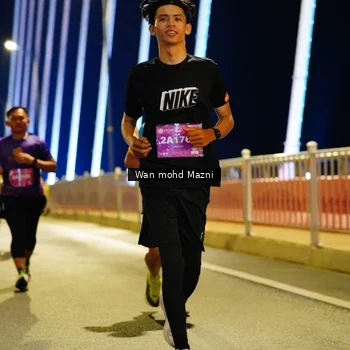 Runner Photo 2801270