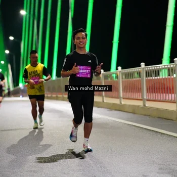 Runner Photo 2801479