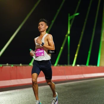 Runner Photo 2801537