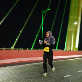 Runner Photo 2802494