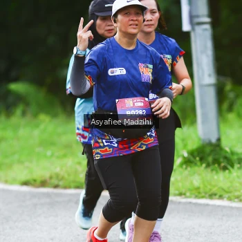 Runner Photo 2802785