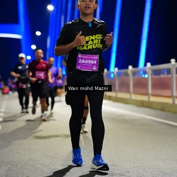 Runner Photo 2802876