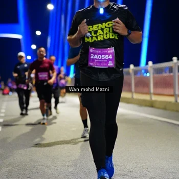 Runner Photo 2802972