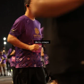 Runner Photo 2802990