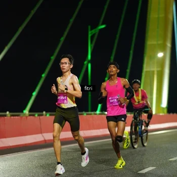 Runner Photo 2803078