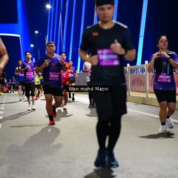 Runner Photo 2803432