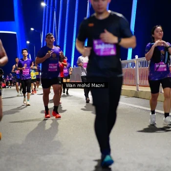 Runner Photo 2803453