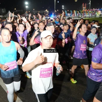 Runner Photo 2803773