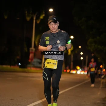 Runner Photo 2804277