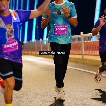 Runner Photo 2804375