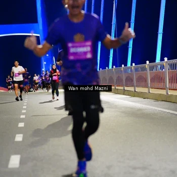 Runner Photo 2804404