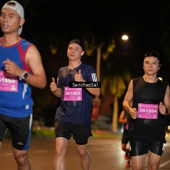 Runner Photo 2804406