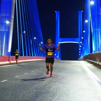 Runner Photo 2804416