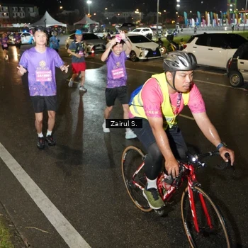 Runner Photo 2804476