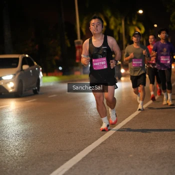 Runner Photo 2804676