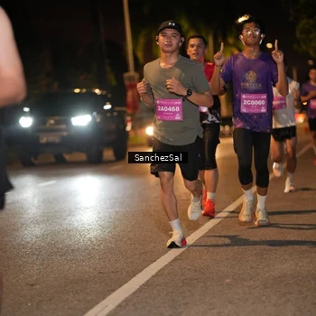 Runner Photo 2804685