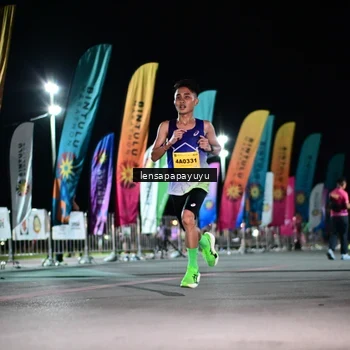 Runner Photo 2804873