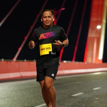 Runner Photo 2804923