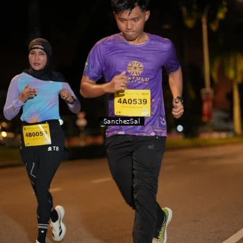 Runner Photo 2805314