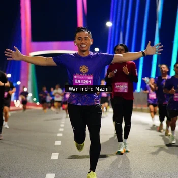 Runner Photo 2805430
