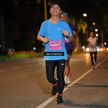 Runner Photo 2805696