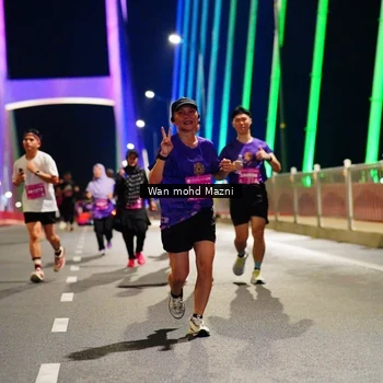 Runner Photo 2805713