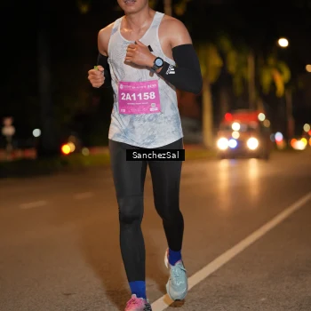 Runner Photo 2805772
