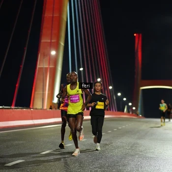 Runner Photo 2805780