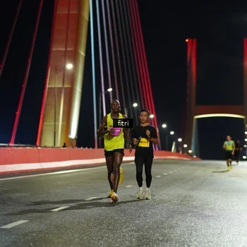 Runner Photo 2805792