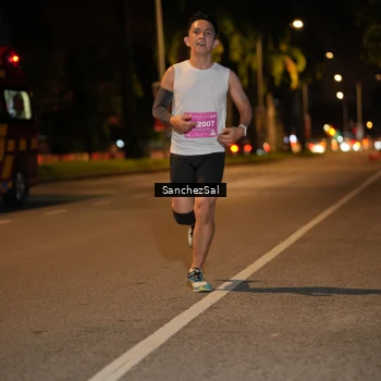 Runner Photo 2805848