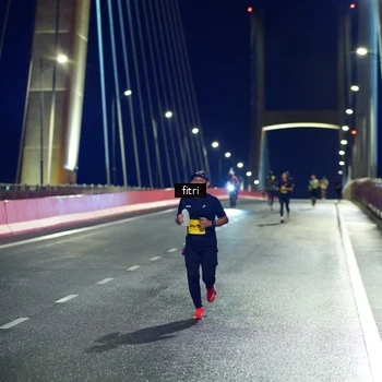 Runner Photo 2805910