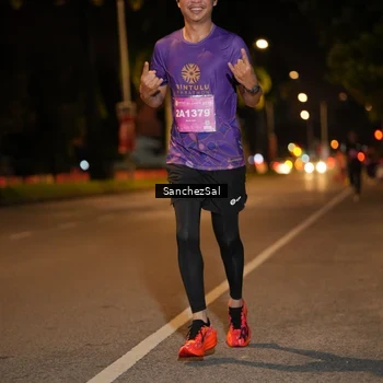 Runner Photo 2805943