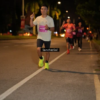 Runner Photo 2806014