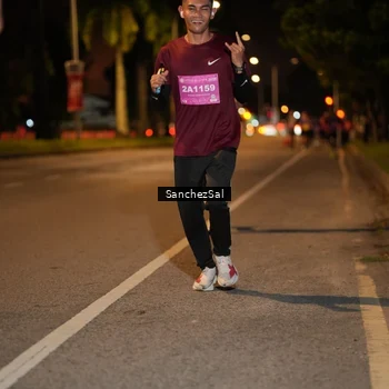 Runner Photo 2806063