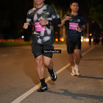 Runner Photo 2806153