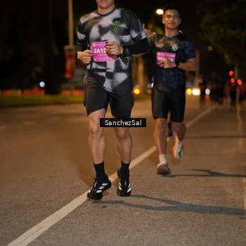 Runner Photo 2806156
