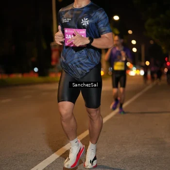 Runner Photo 2806187